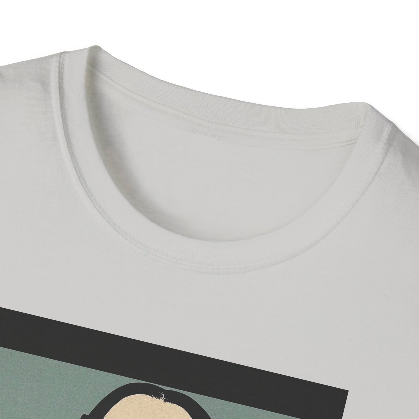 Trendy Vintage Style T-Shirt 🕶️📼✨