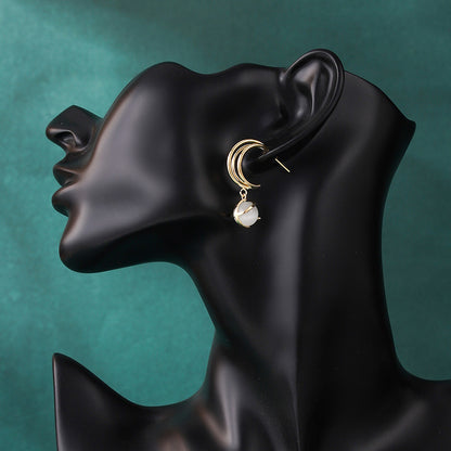 Crescent Moon Earrings ⭐⭐⭐⭐⭐