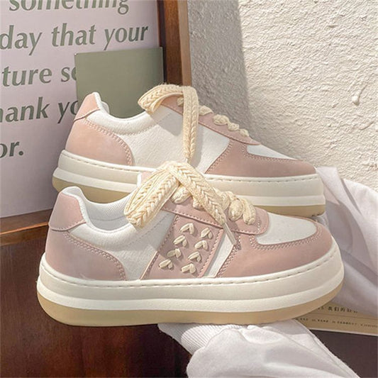 Everyday-style sneakers ⭐️⭐️⭐️⭐️⭐️