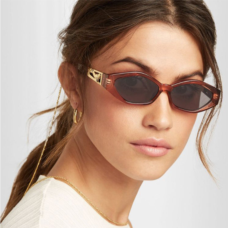 Cat-eye sunglasses for women 😎🐱✨