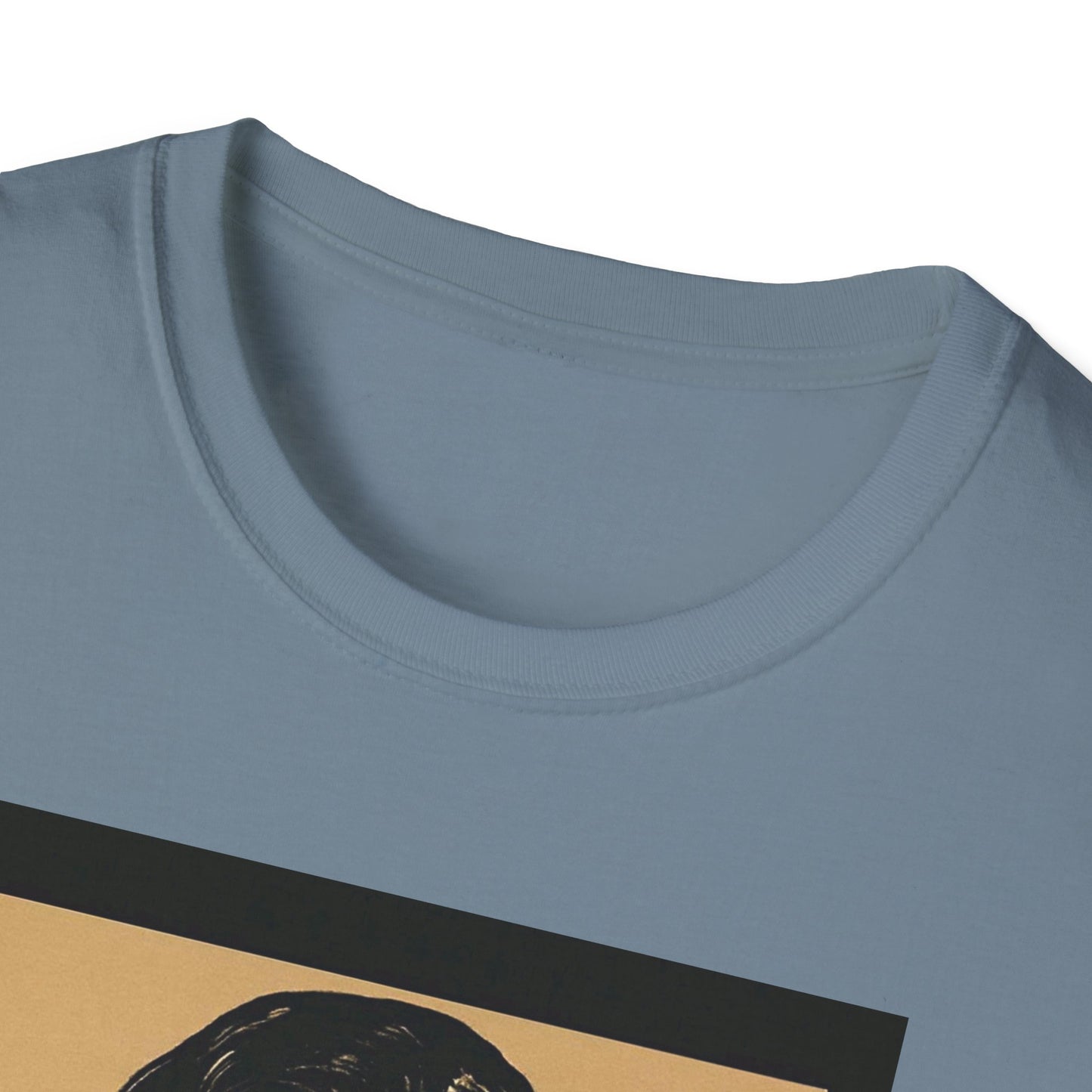 Chic Graphic T-Shirt for Trendsetters 💥🧃