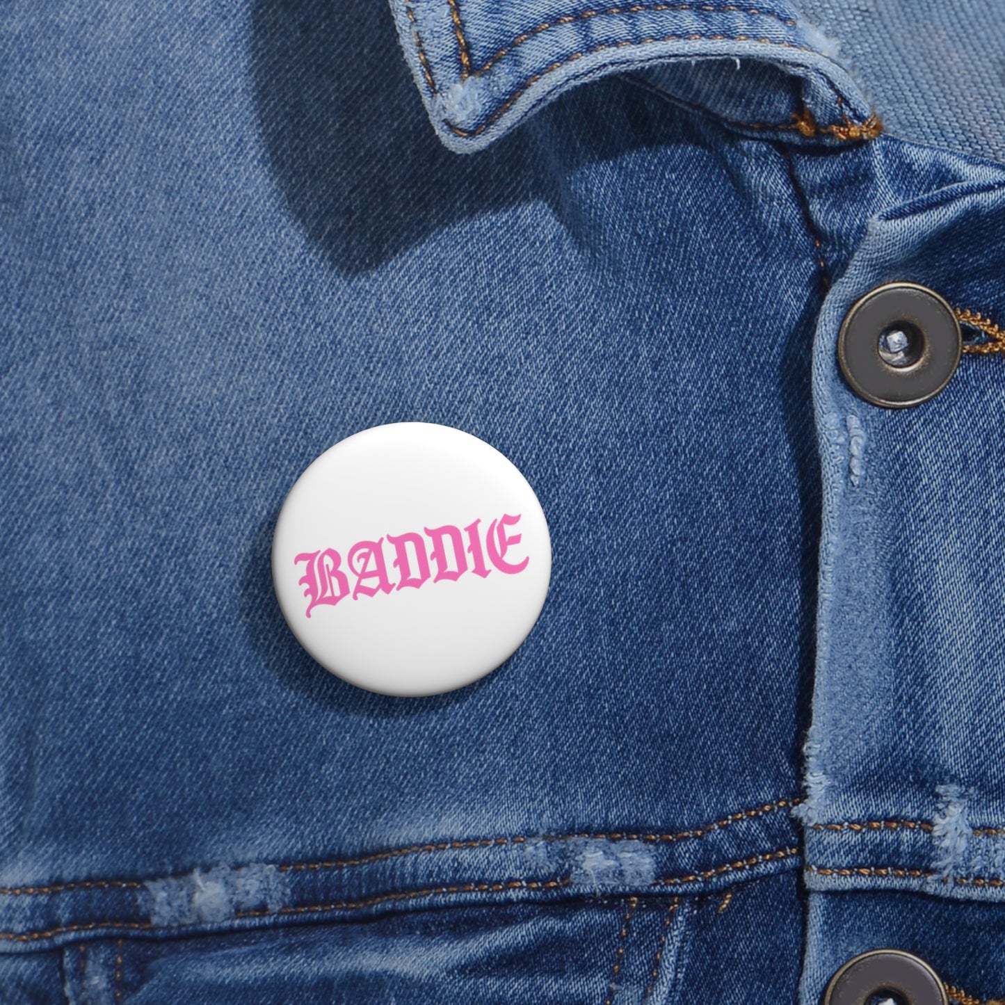 THUNDER x BADDIE Pin Button ⭐⭐⭐⭐⭐