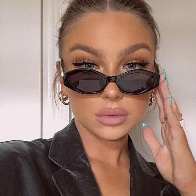 Cat-eye sunglasses for women 😎🐱✨